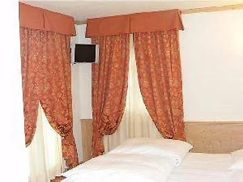 Hotel Arisch Aprica 4*,  Italy
